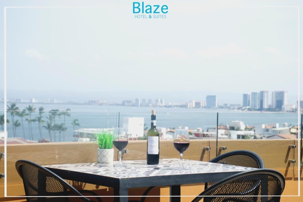 Blaze Hotel & Suites Puerto Vallarta Dış mekan fotoğraf