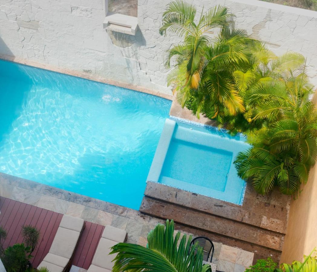 Blaze Hotel & Suites Puerto Vallarta Dış mekan fotoğraf