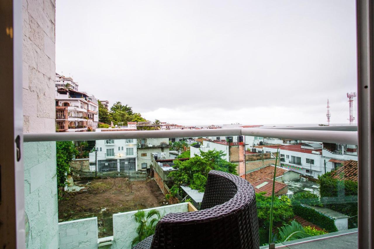 Blaze Hotel & Suites Puerto Vallarta Dış mekan fotoğraf