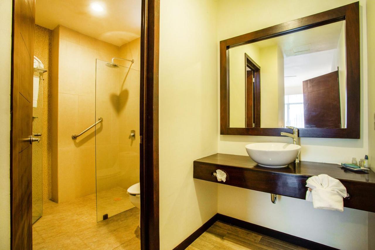 Blaze Hotel & Suites Puerto Vallarta Dış mekan fotoğraf