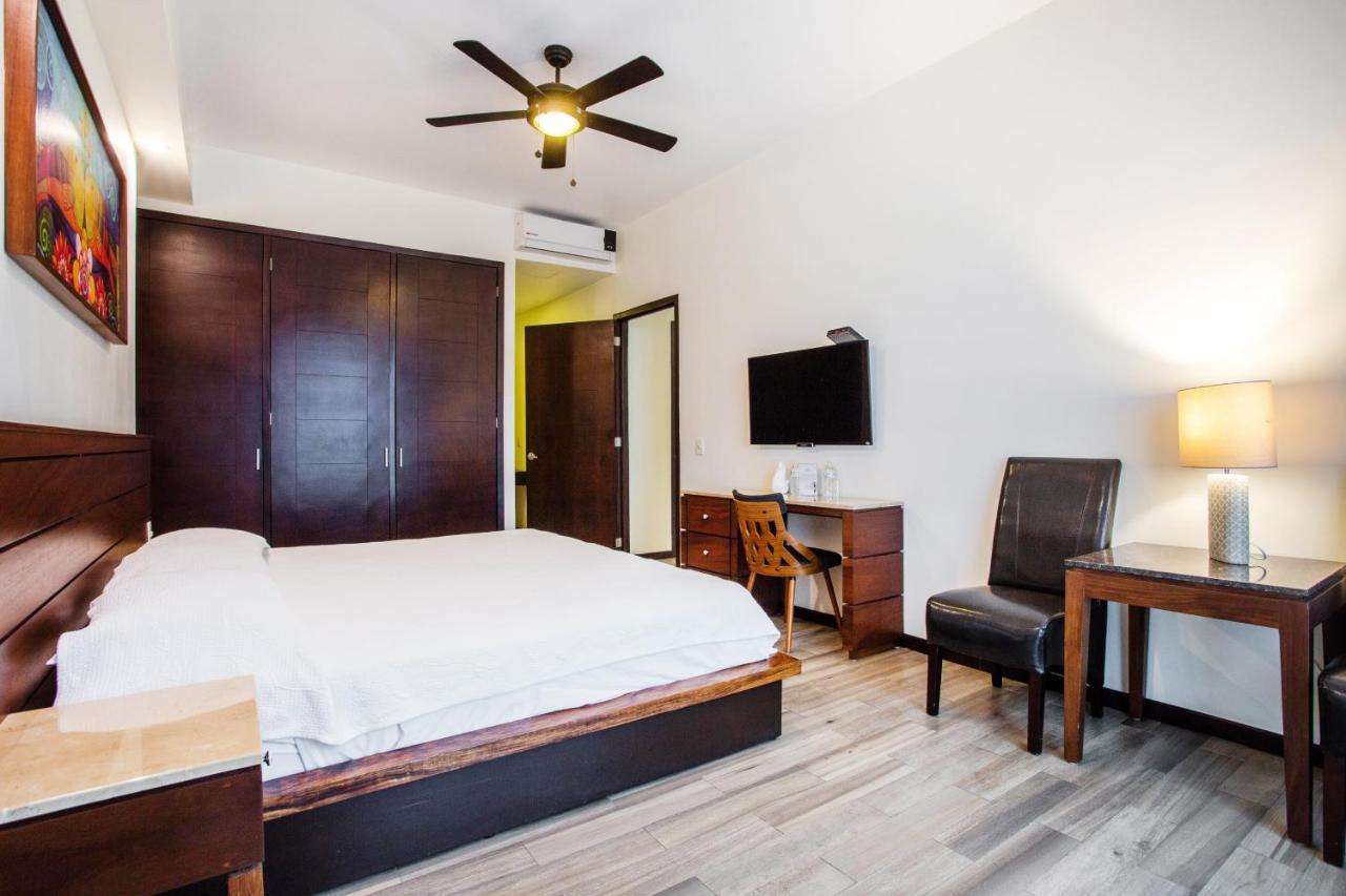 Blaze Hotel & Suites Puerto Vallarta Dış mekan fotoğraf